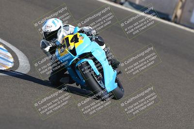 media/Oct-12-2025-CRA (Sun) [[e621380112]]/Races/Race 12/